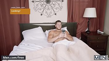 Play Invite a friend to fuck that ass, he loves it!