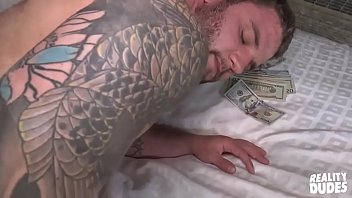 Play A good blowjob for a little money. what more can you ask for?
