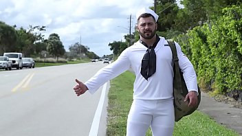 Play Pick up a sailor grips the road and end up fucking