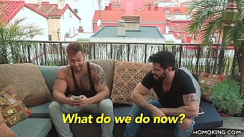 Play Total gap in his visit to madrid for gay pride