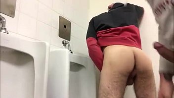 Play Quick fuck with a stranger in the bathrooms of a shopping center