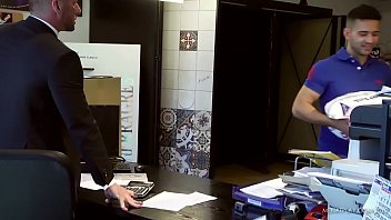 Play The boss fucks the deliveryman secretly in the back room