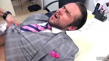 Play The best boss you can have, how the bastard fucks