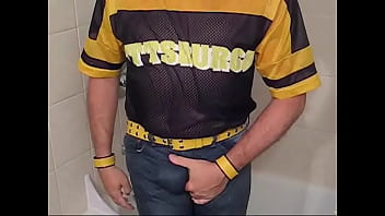 Play Piss condom in jeans and pittsburg mesh t’s 2016