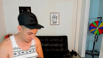 Play Three bisexual hunks tease and wank on cam