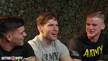 Play Wild muscle hunk threeway – julian brady, david skylar, jonathan tylor – activeduty