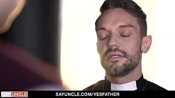 Play Catholic boy (ryan jacobs) gets special christmas present from priest (dale kuda) – yesfather