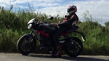 Play Wanking and cumming over my bike in leather gear