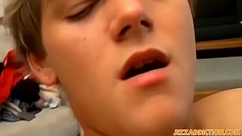 Play Cute twinks suck each other off before fucking hard bareback