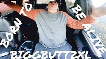 Play Philly biggbutt2xl was born to be alive