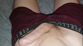 Play The guy jerks off and cum pours from the penis