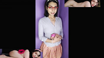Play Sexy and slutty secretary danithecutie loves sucking and getting fucked