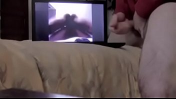 Play Deep voice daddy returns with another cum tribute to bootiebandit