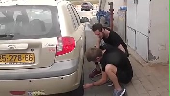 Play Fix his car and fucks him. israeli boy