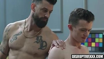 Play Inexperienced Gay Porn Star Endures Intense Anal Action on Set