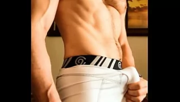 Play Hairy Hunk ‘1SexyNerd’ Pleasures His Massive Meat in Jockey Shorts