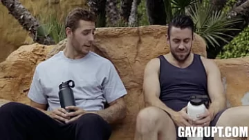 Play Carter Woods and Theo Brady in a Passionate Gay encounter