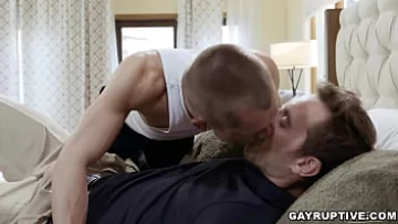 Play Carter Woods & Theo Brady’s Raw Anal Fuck Fest