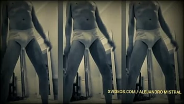 Play Alejandro Mistral’s Revealing Mature Gay Massage with Big Uncut Dick