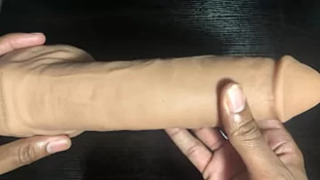 Play Mr. Hankey’s Toys El Rey & Rentman Review: A Gay Teen’s Amateur Toy Experience with a Big Dick