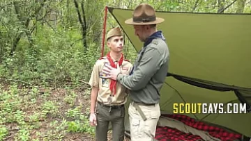 Play Shy Twink Gets Special Outdoor Attention in the Jungle
