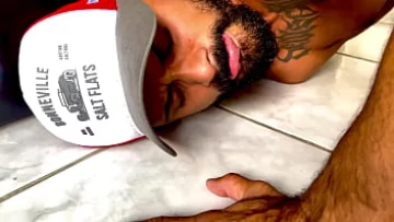 Play Big Cock Vasco Player Alviti in Intense Football Gay Porn