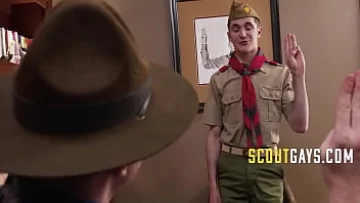 Play Daddy’s Big Dick Barebacks Obedient Twink Scout Nathan