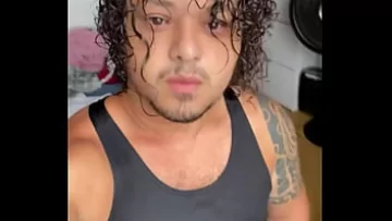 Play Tattooed Twink Amateur Masurbating and Cumming Big