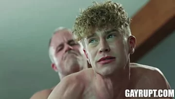 Play Hardcore Gay Inheritance: Big-Cocked Dale Savage and Petite Harley Xavier