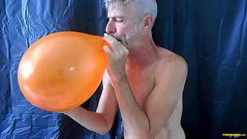 Play Balloon-Fueled Masturbation with Gay DILF Richard Lennox