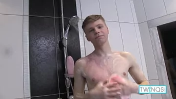 Play Sexy Blonde Twink James T’s Soapy Shower Masturbation