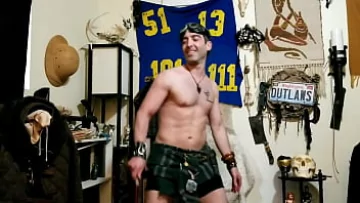 Play Max Shenanigans’s Steamy Solo Dance: A Jewish Gay Amateur’s Sexy Show