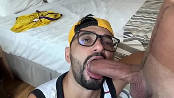 Play Brazilian Amateur Teen Sucking and Massaging Big Dick