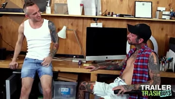 Play Redneck Roughnecks Colton Blue and Ryan Sebastian in Raw Bareback Encounter