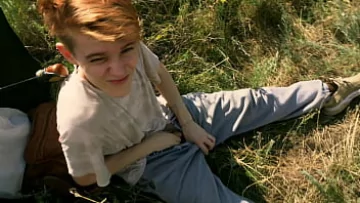 Play Outdoor Gay Summer Fun: Hot Couple’s Passionate Handjob by the Sea